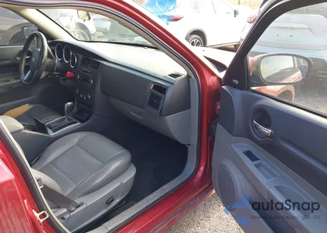 2005 Dodge Magnum Rt z USA, uszkodzony, nr VIN 2D4GZ58215H611345